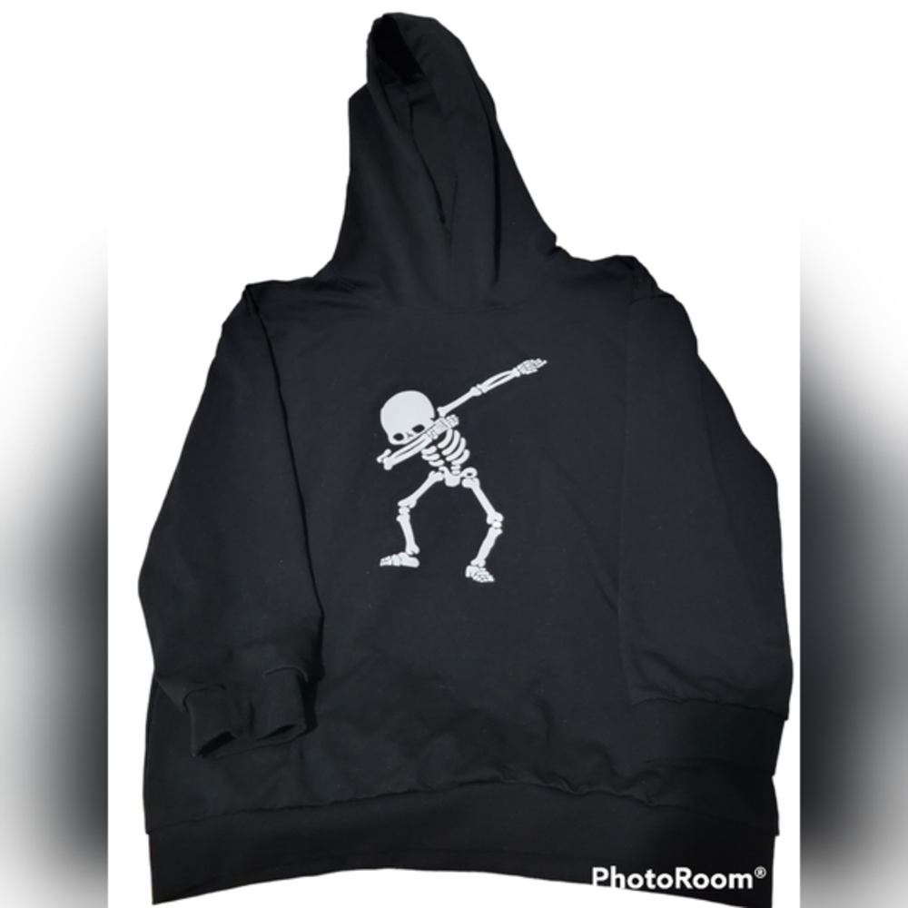 Black Hoodie‎